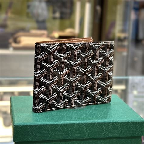 goyard long wallet mens|victoire wallet cost.